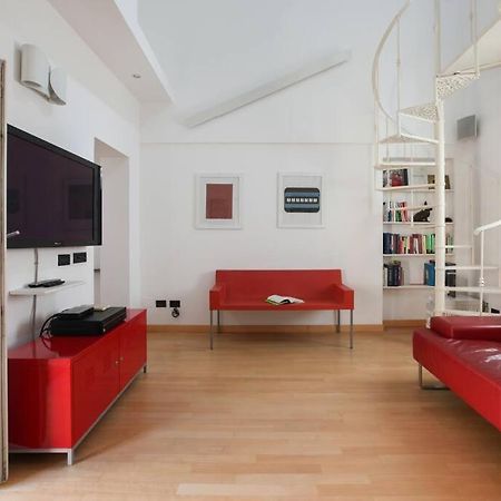 Hacca Collection - Open Space In Porta Ticinese Milan Luaran gambar