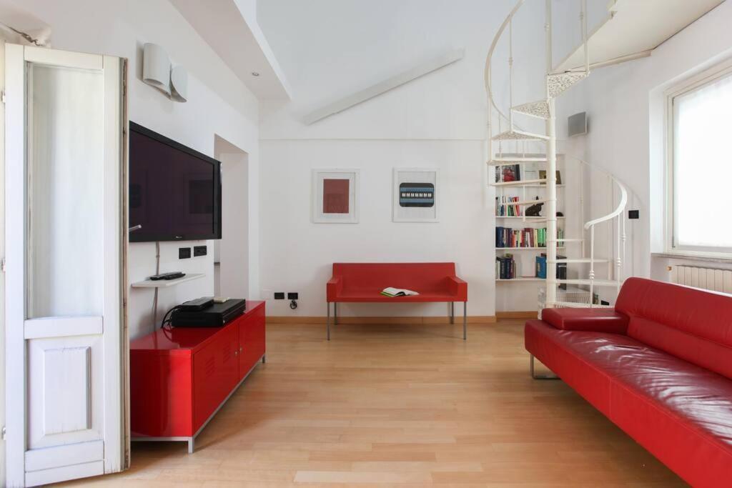 Hacca Collection - Open Space In Porta Ticinese Milan Luaran gambar